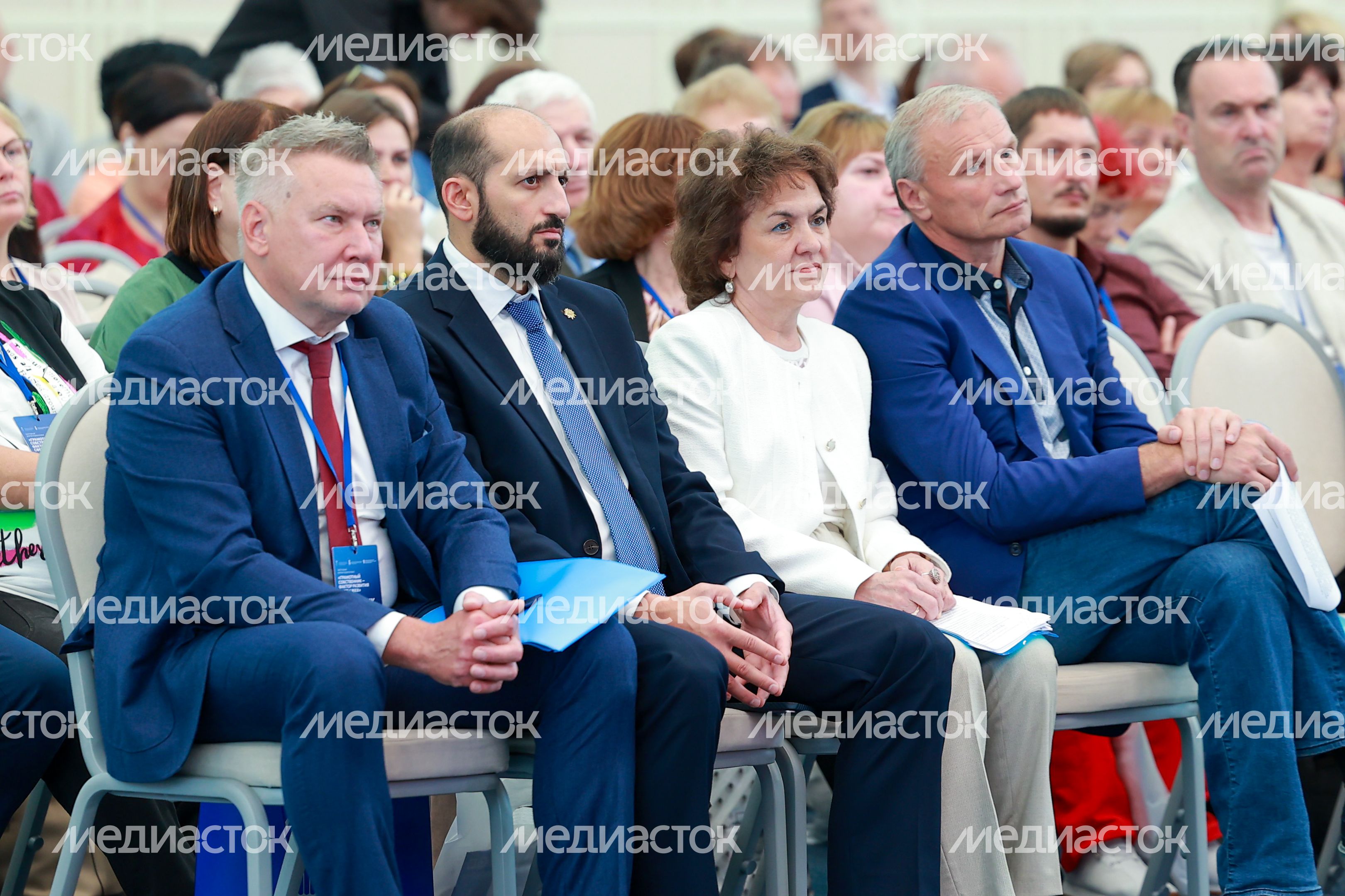 Состоялся ежегодный форум «Грамотный собственник — фактор развития сферы ЖКХ» в Доме Правительства Московской области Состоялся ежегодный форум «Грамотный собственник — фактор развития сферы ЖКХ» в Доме Правительства Московской области