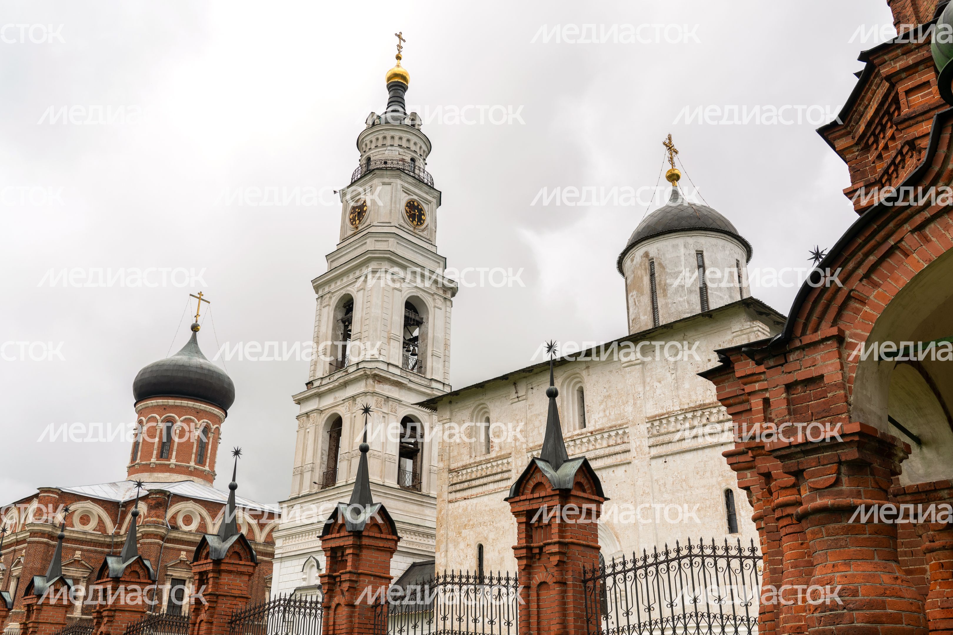 Волоколамский кремль. Воскресенский собор