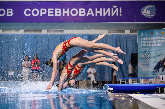 Первенство России по синхронному плаванию среди юношей и девушек в Чехове