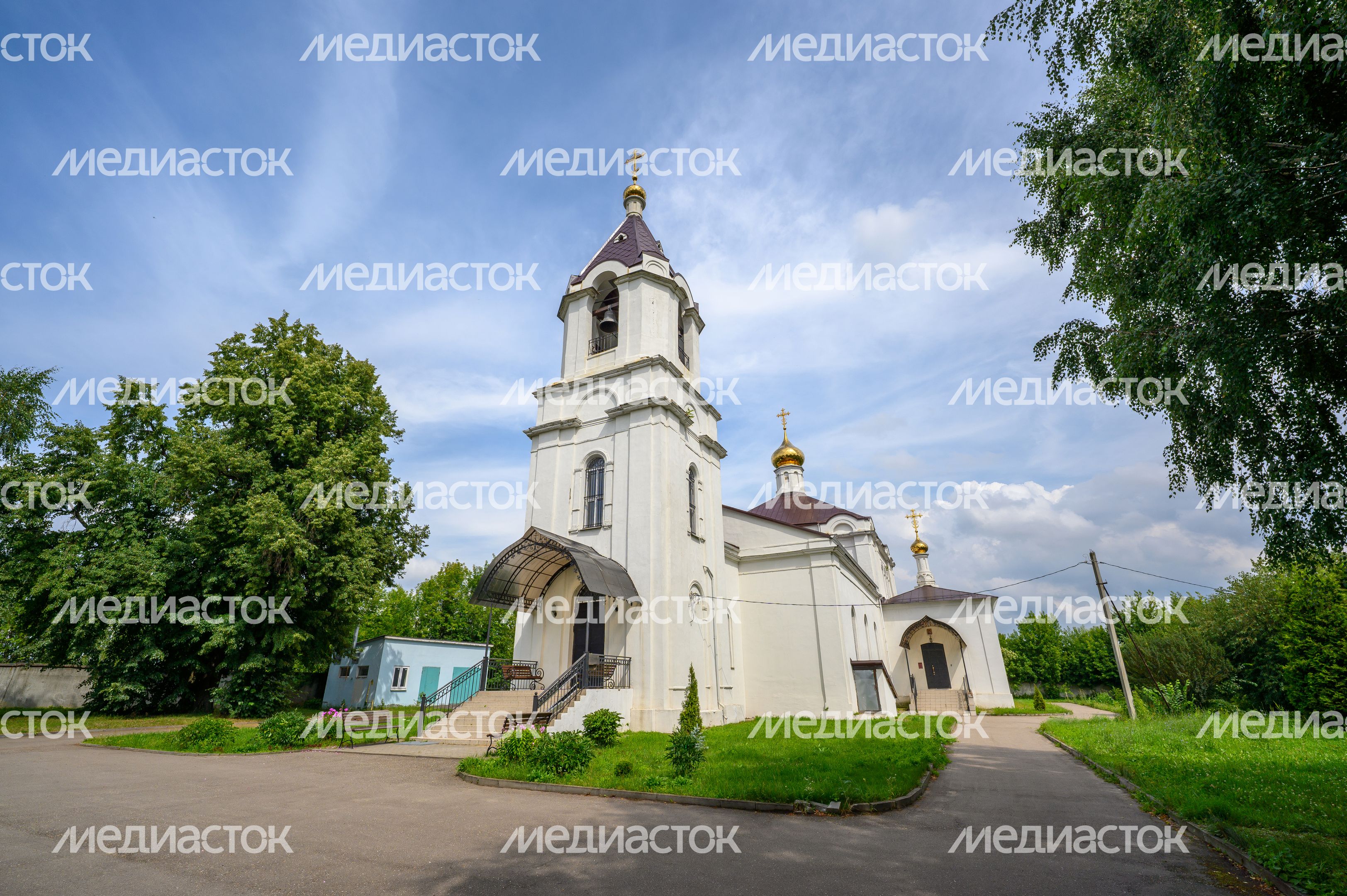 Церковь иконы Божией Матери "Знамение" в Амерево