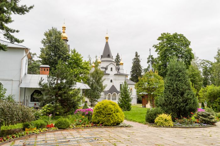 Пушкино. Церковь Спаса Нерукотворного Образа