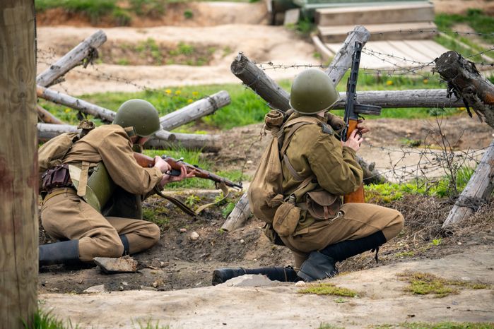 Военно-историческая реконструкция «Штурм Кенигсберга» в День Победы в парке «Патриот» Одинцовского округа
