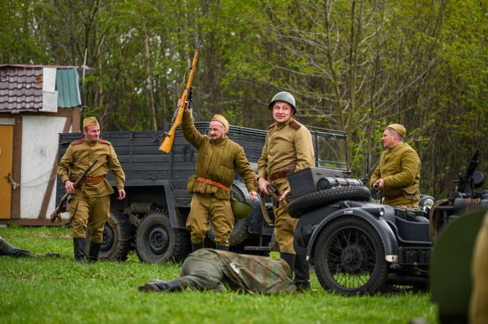 Военно-историческая реконструкция событий мая 1945 года в музее истории танка Т-34 в Мытищах