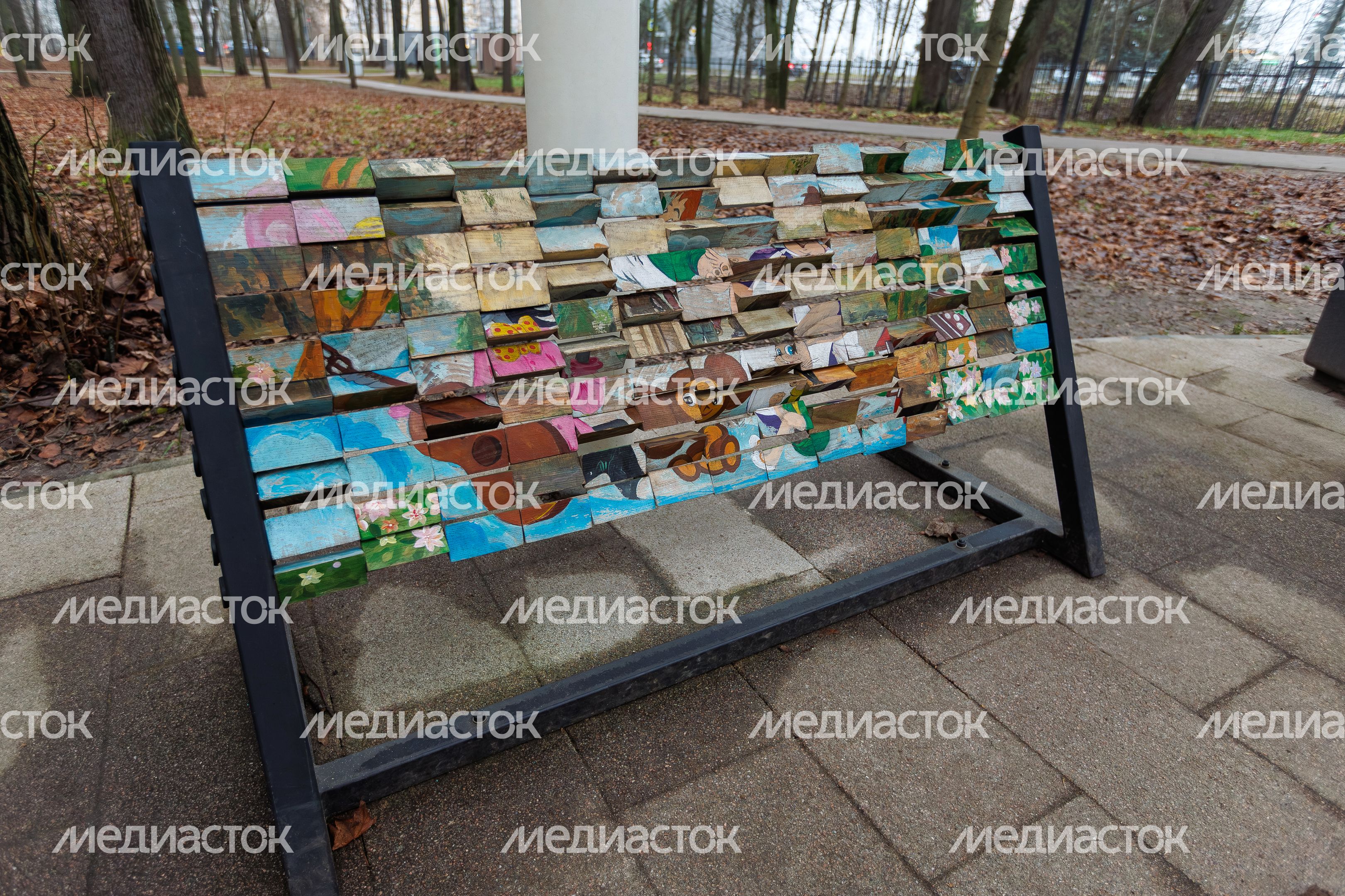 Пазл в парке культуры и отдыха «Свердловский» поселка Свердловский Лосино-Петровского округа зимой Пазл в парке культуры и отдыха «Свердловский» поселка Свердловский Лосино-Петровского округа зимой