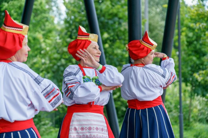 Областной фестиваль «Танцуй от души» для участников проекта "Активное долголетие"