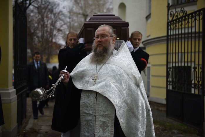 Церемония прощания с режиссером Георгием Юнгвальд-Хилькевичем в Москве