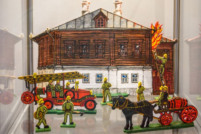 Выставка деревянной транспортной игрушки в Егорьевском историко-художественном музее