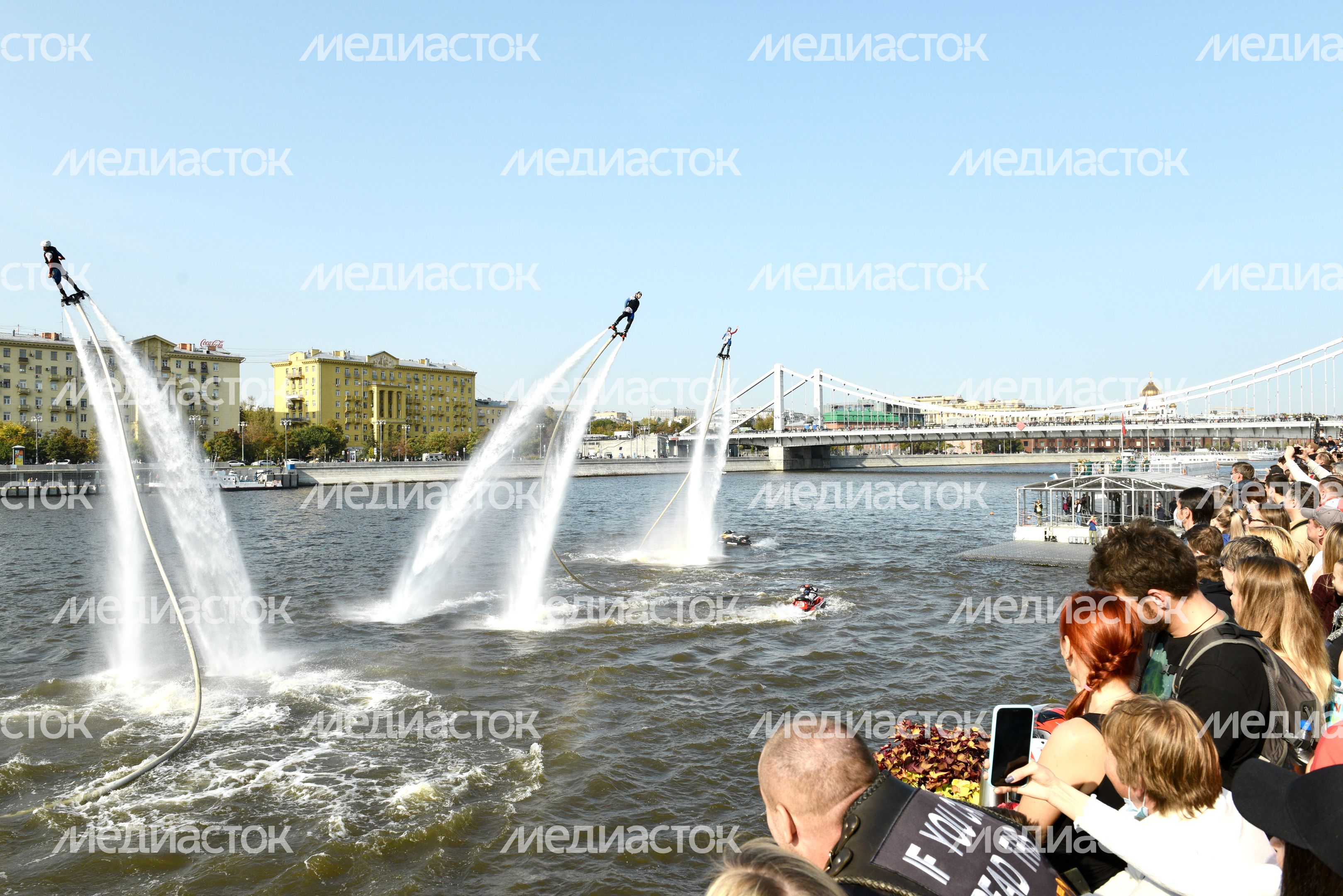 Осенний мотофестиваль в Москве Осенний мотофестиваль в Москве