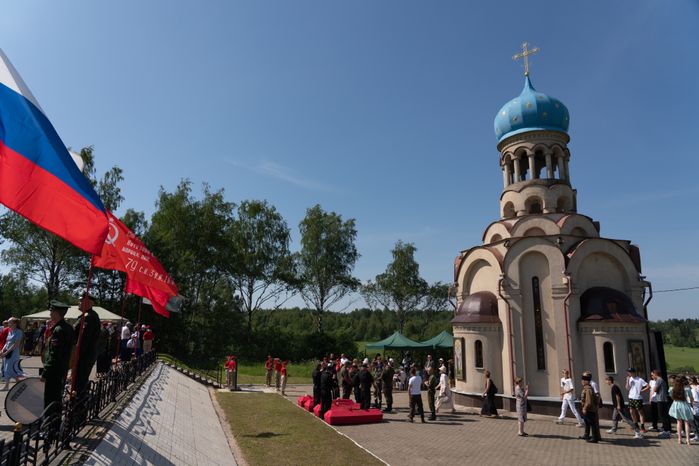 Перезахоронение солдат ВОВ в деревне Ельня