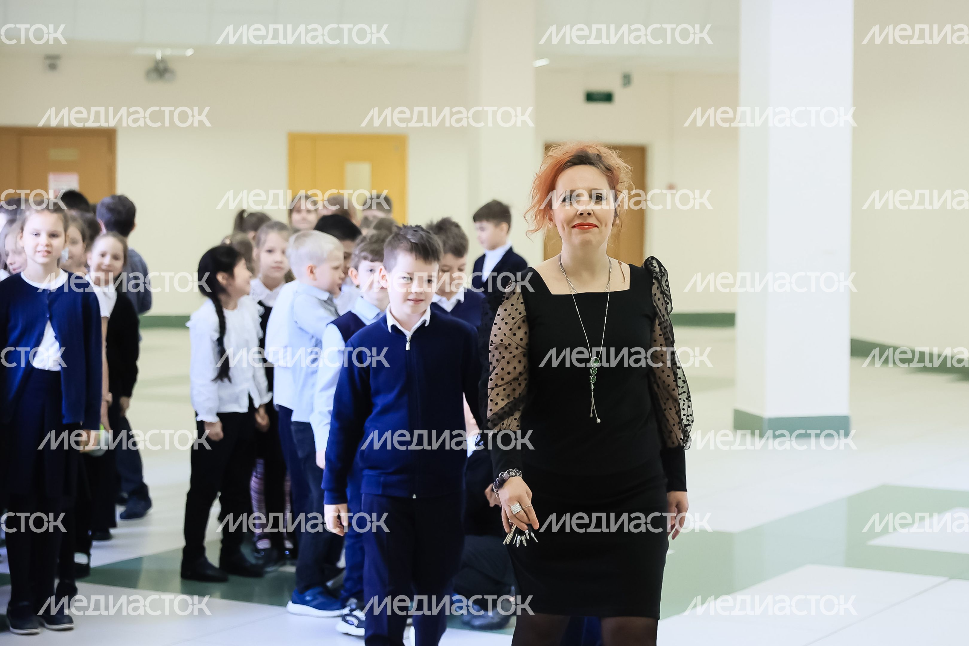 Встреча Губернатора Подмосковья со школьниками из Балашихи, чьи близкие находятся в зоне СВО
