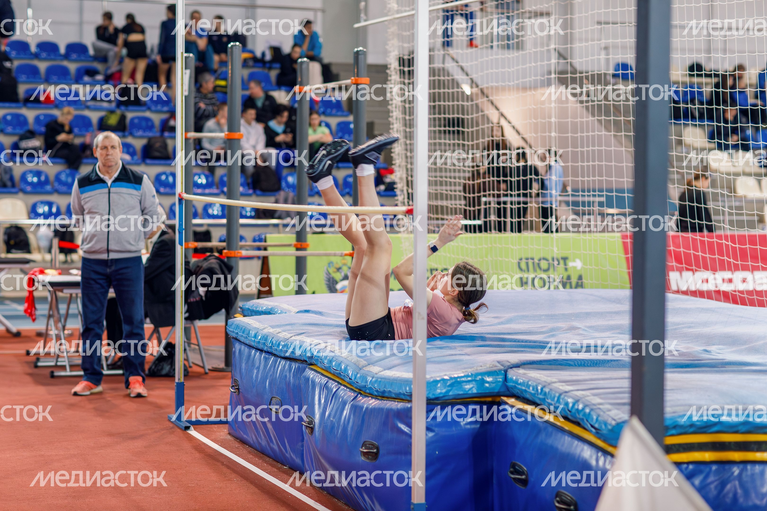 Спортивное соревнование Московской области по легкой атлетике в помещении в Щелково Спортивное соревнование Московской области по легкой атлетике в помещении в Щелково