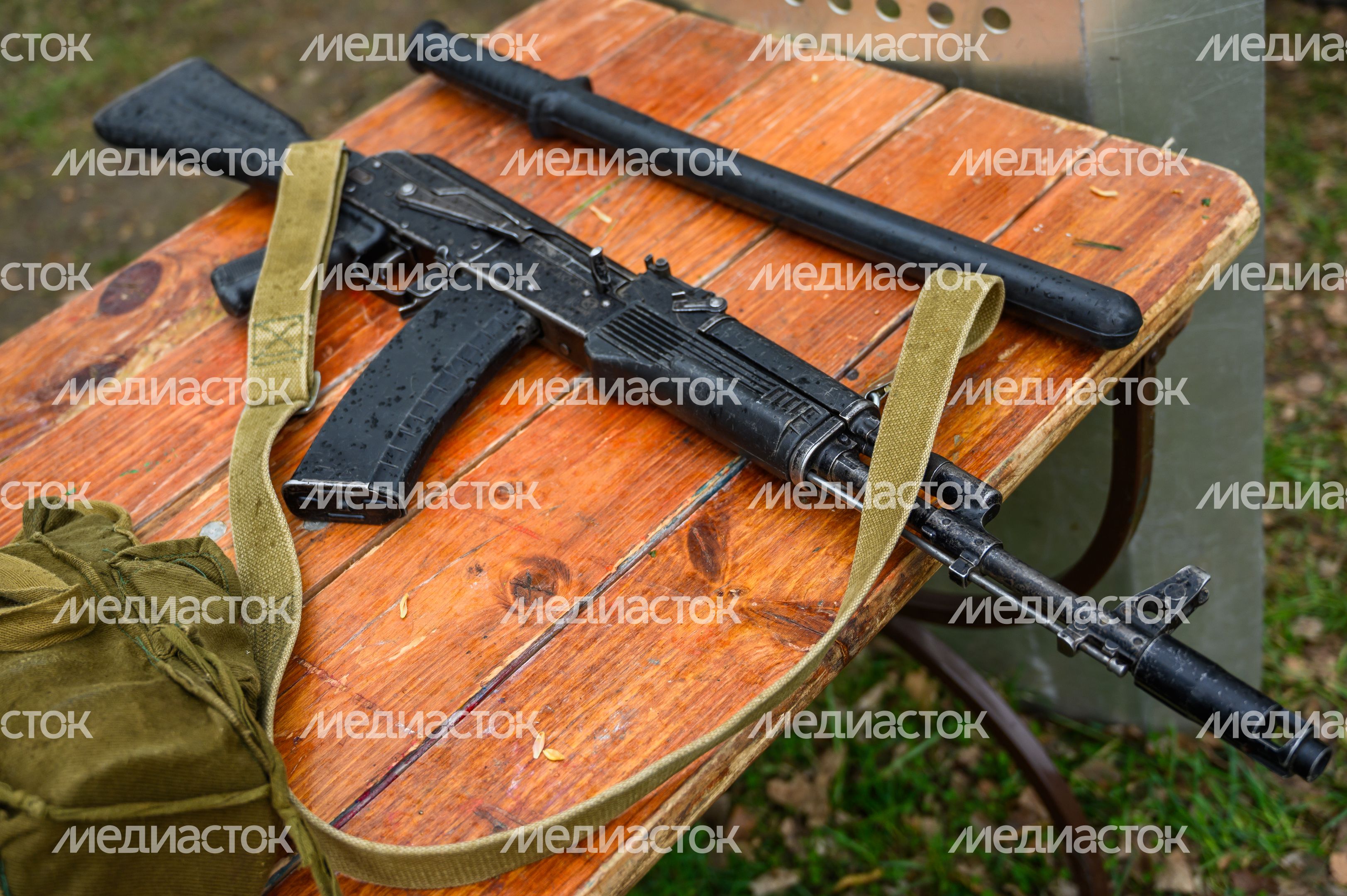 Военно-патриотическая игра «Юнармия, вперед!», посвященная Дню Победы, в Горках Ленинских Военно-патриотическая игра «Юнармия, вперед!», посвященная Дню Победы, в Горках Ленинских