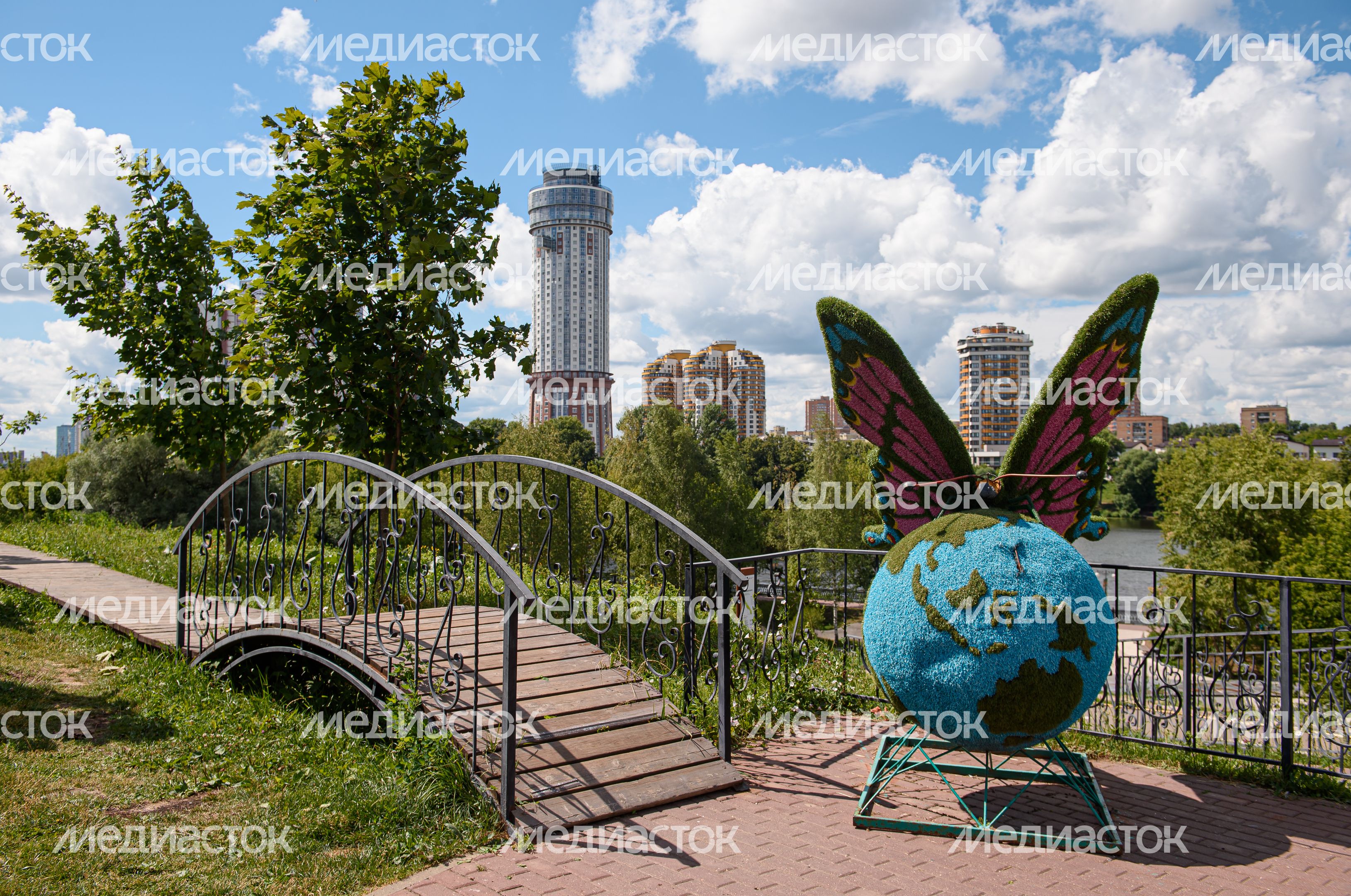 Летние виды Парка Экоберег