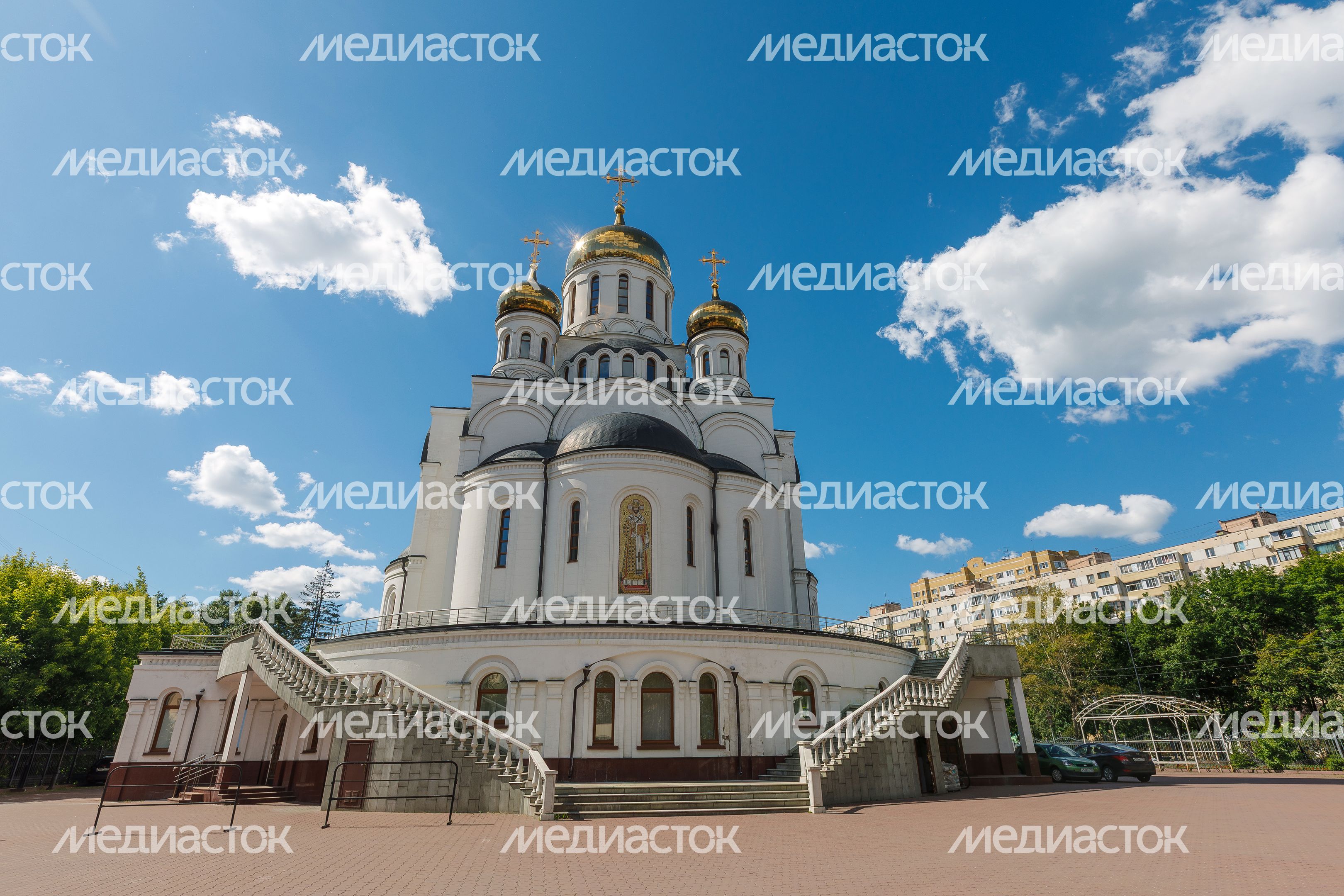 Храм Троицы Живоначальной в Реутове