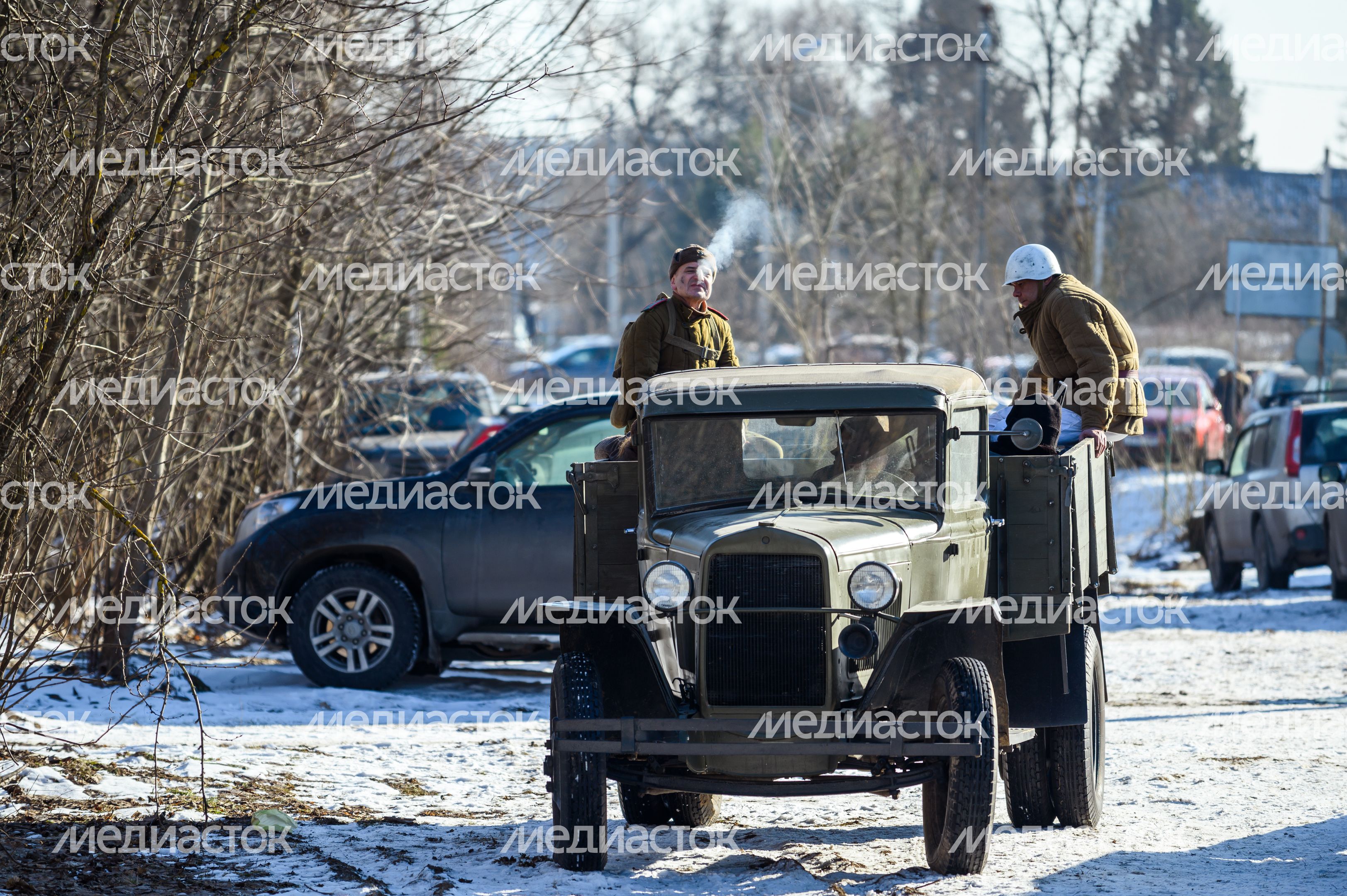 Военно-историческая реконструкция в музее танка Т-34 в Мытищах Военно-историческая реконструкция в музее танка Т-34 в Мытищах