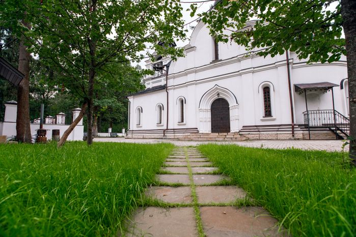 Сергиев Посад. Сергиевский храм