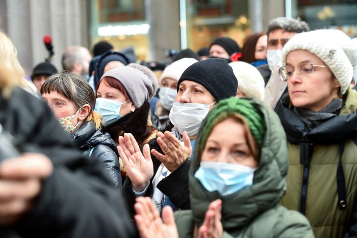 Церемония прощания с актером Василием Лановым в московском театре имени Вахтангова