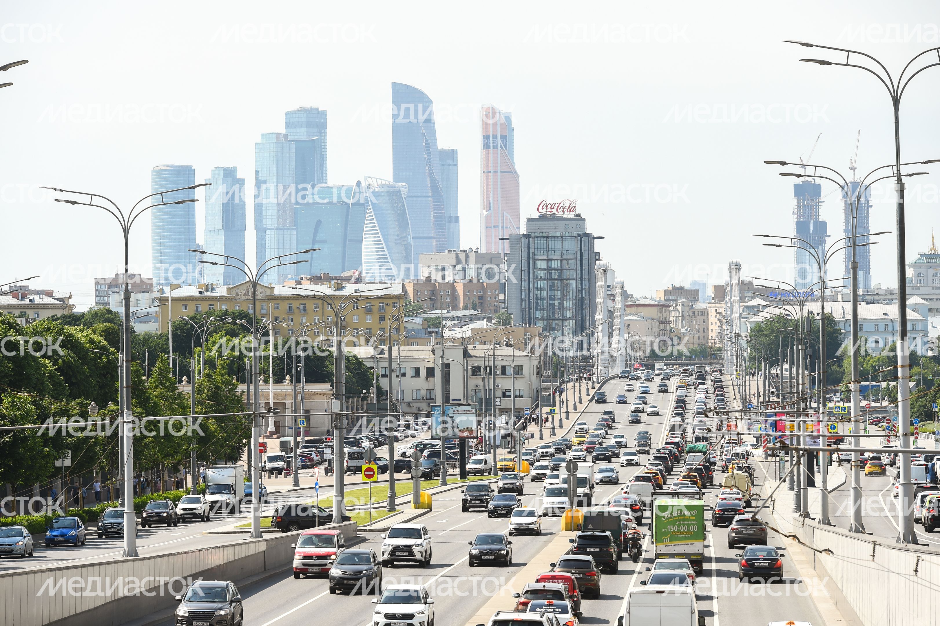 Новый этап снятия ограничений из-за коронавируса в Москве