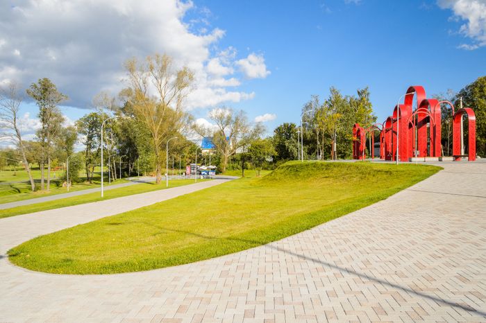 Бронницы. Парк "Бронницкий луг"