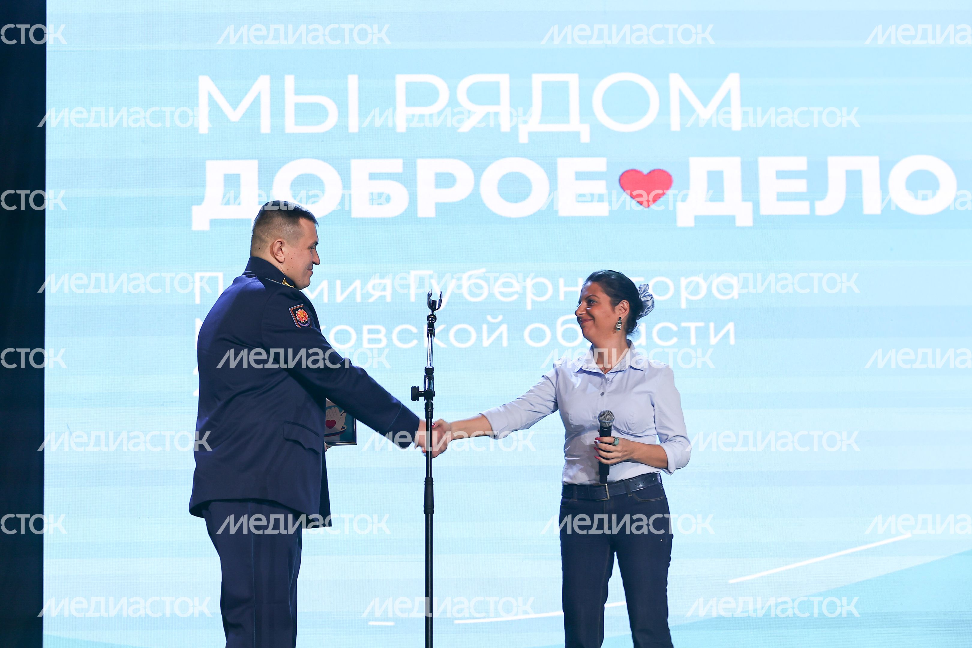Награждение Губернатором лауреатов губернаторской премии «Мы рядом. Доброе дело»