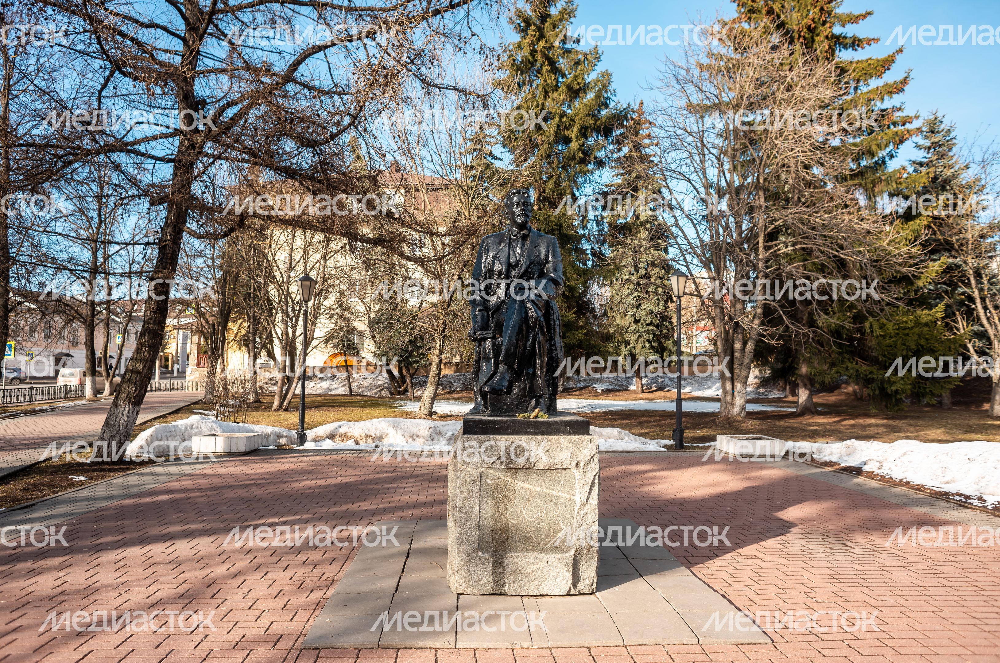 Зимние виды города Чехов