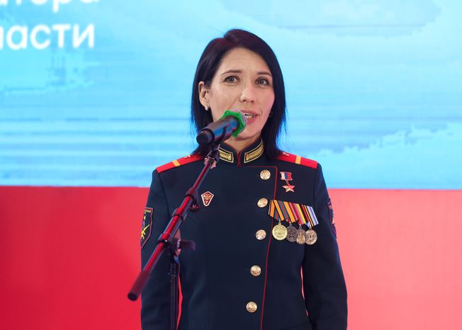 Награждение победителей XIII губернаторской премии "Мы рядом. Доброе дело"