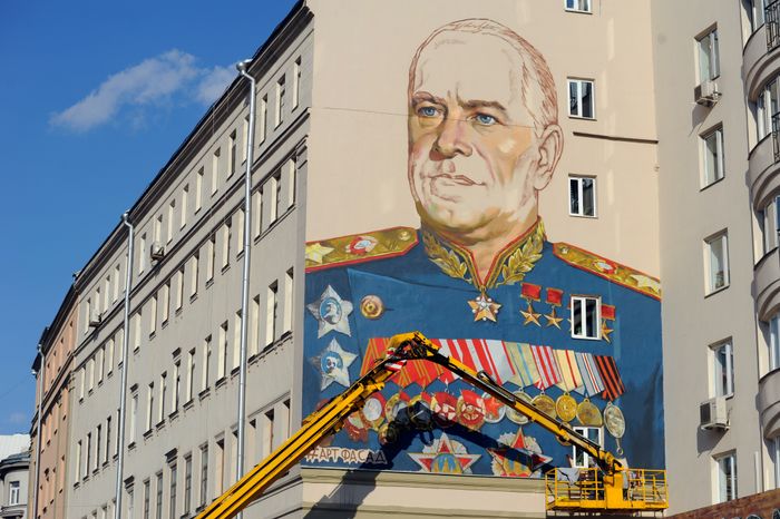 Граффити Маршала Жукова в Москве