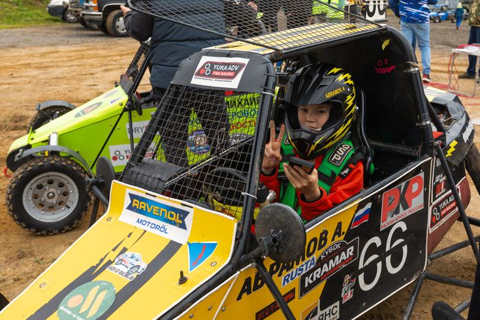 Детский автоспорт в Химках – гонки Первенства по автокроссу «Кубок Kramar Motorsport» на багги