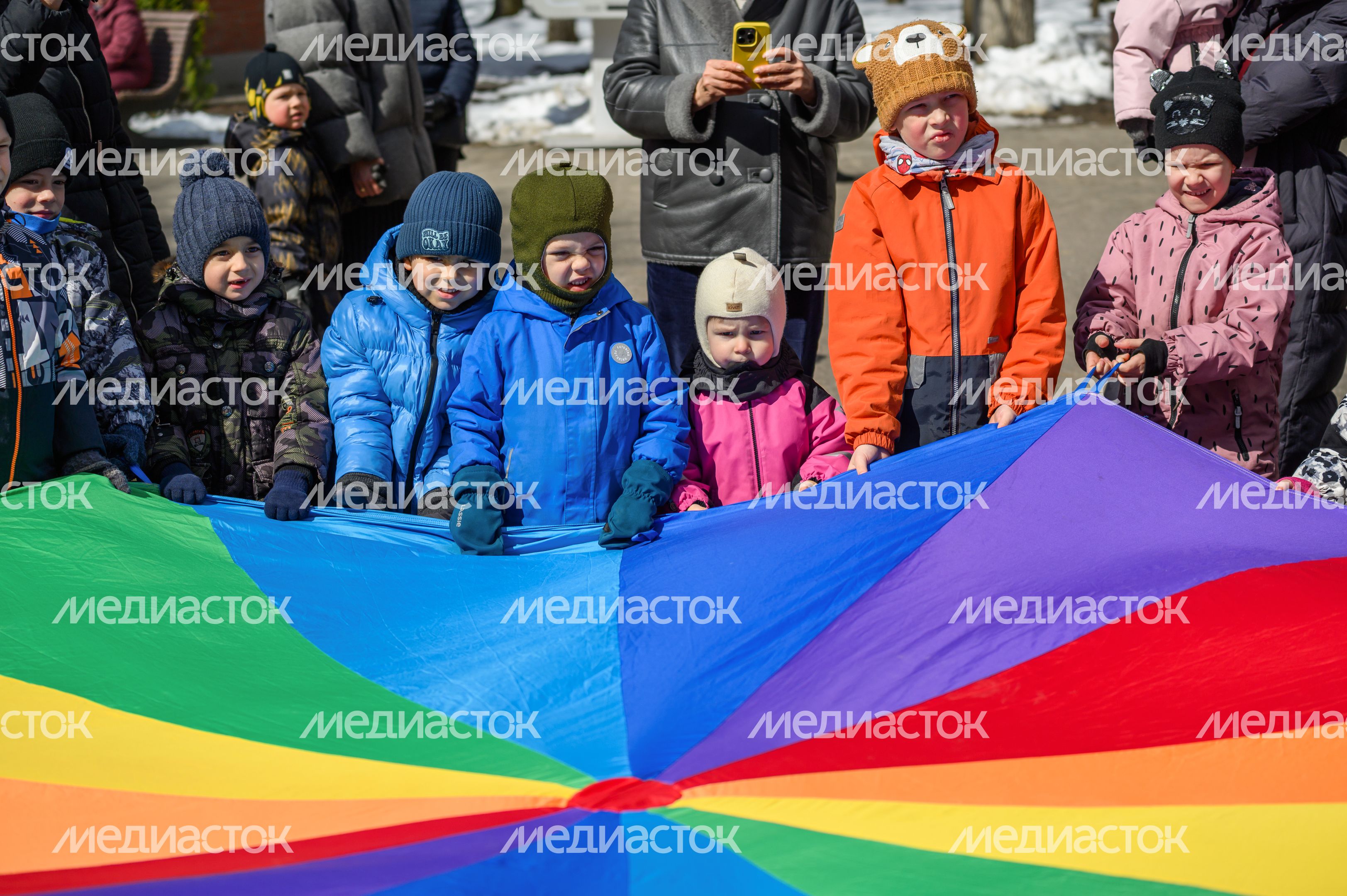 Фестиваль космических чудес в Центральном городском парке Королева Фестиваль космических чудес в Центральном городском парке Королева