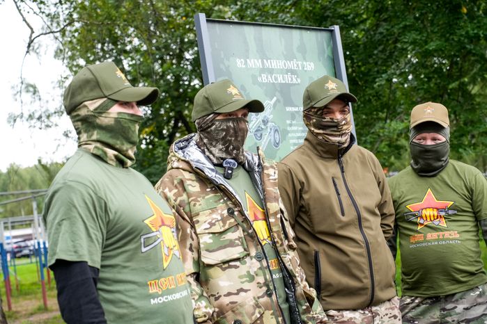 Андрей Воробьев и Владимир Соловьев посетили центр спецподготовки "Витязь" в Балашихе