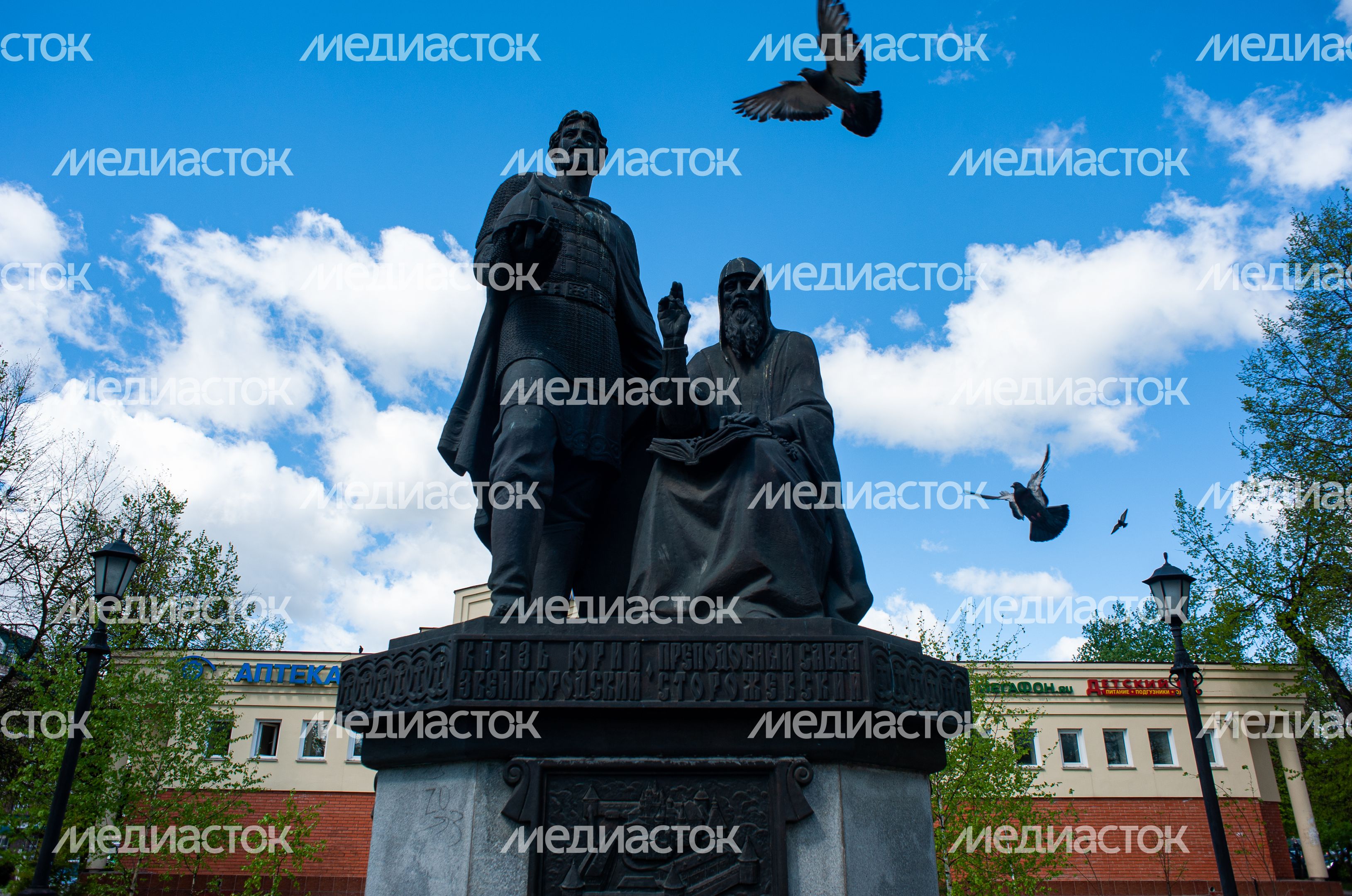 Летние виды города Звенигород
