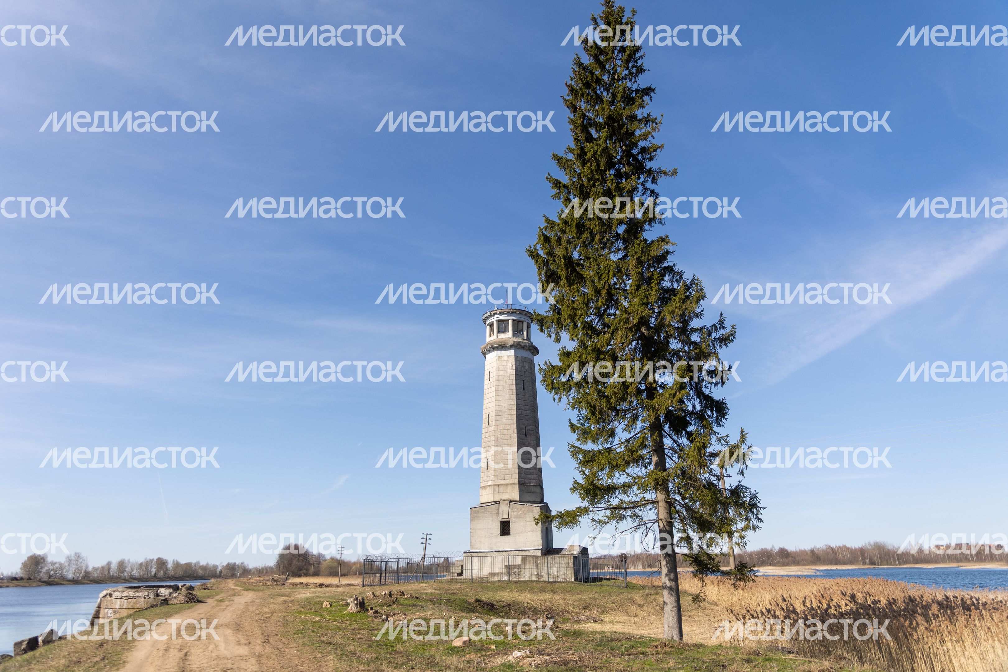 Большой Волжский маяк