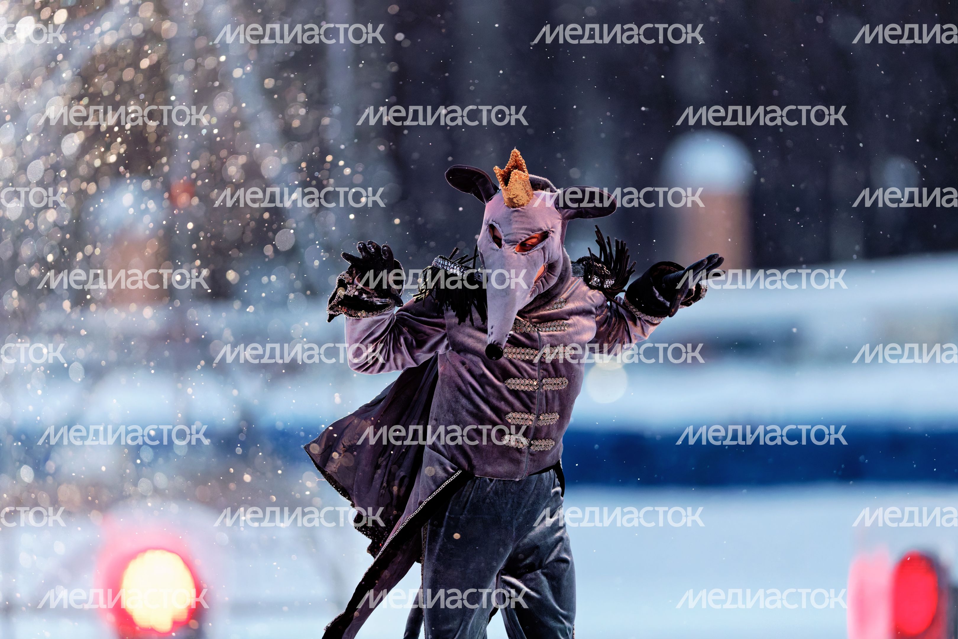 Ледовое шоу «Щелкунчик» на стадионе «Зоркий» в Красногорске Ледовое шоу «Щелкунчик» на стадионе «Зоркий» в Красногорске