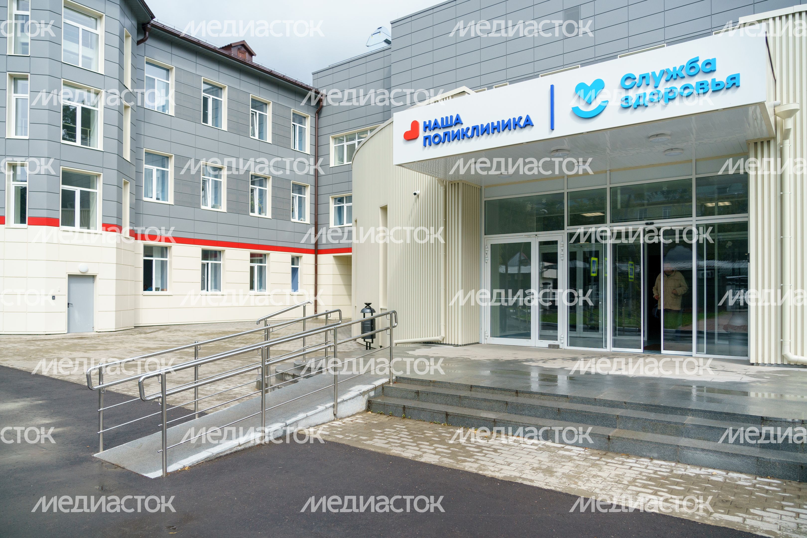 Жуковская взрослая поликлиника открылась после капремонта Жуковская взрослая поликлиника открылась после капремонта