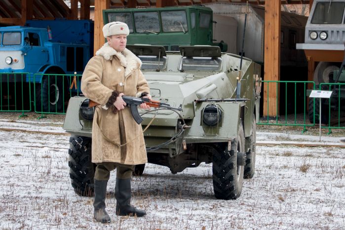 Выставка ретро-техники «Автомобильный перфоманс»