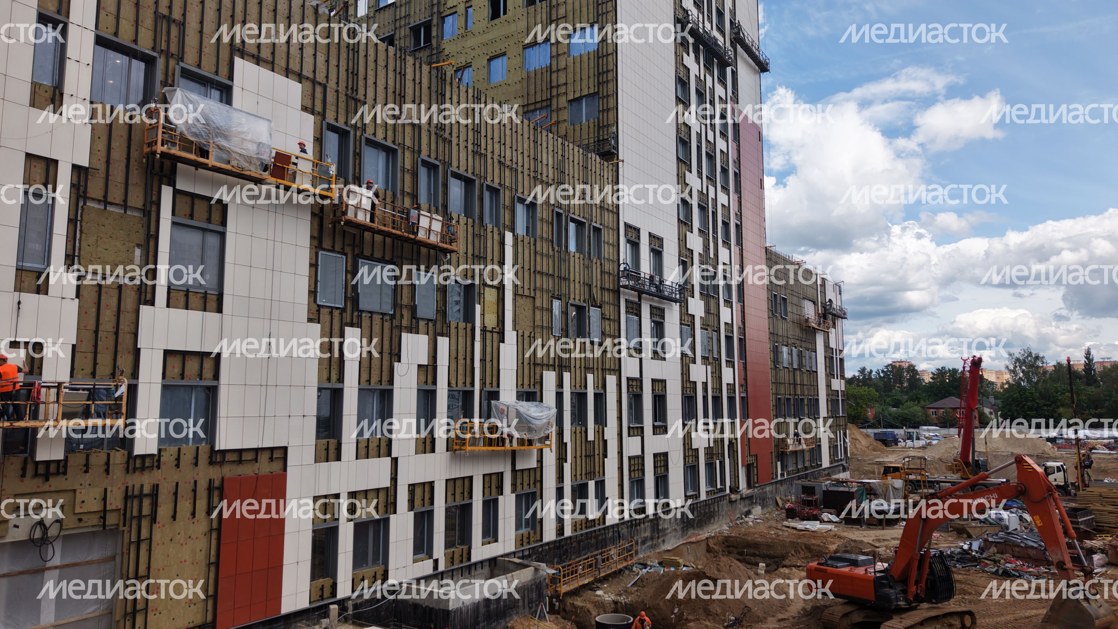 В Балашихе завершено возведение зданий многопрофильной больницы В Балашихе завершено возведение зданий многопрофильной больницы