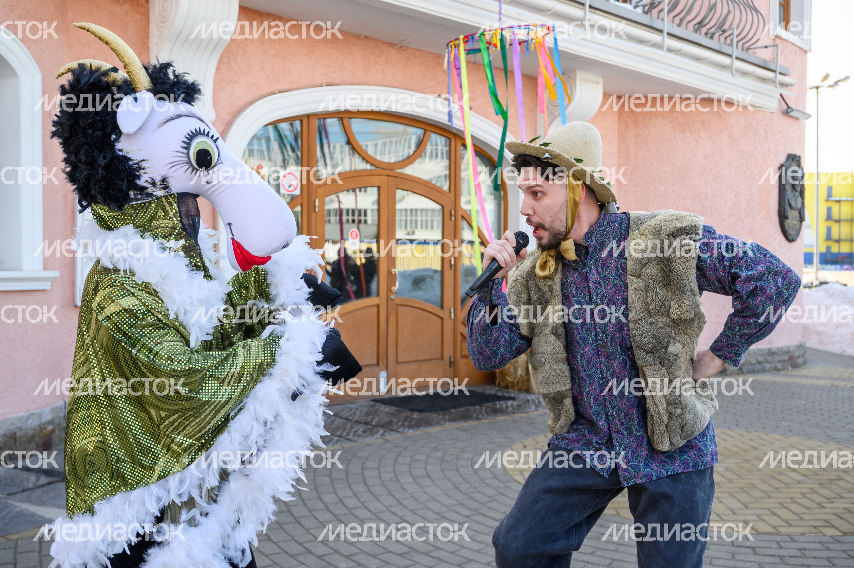 Мытищи. Театр кукол "Огниво". Проводы широкой Масленицы и спектакль "Старая сказка"