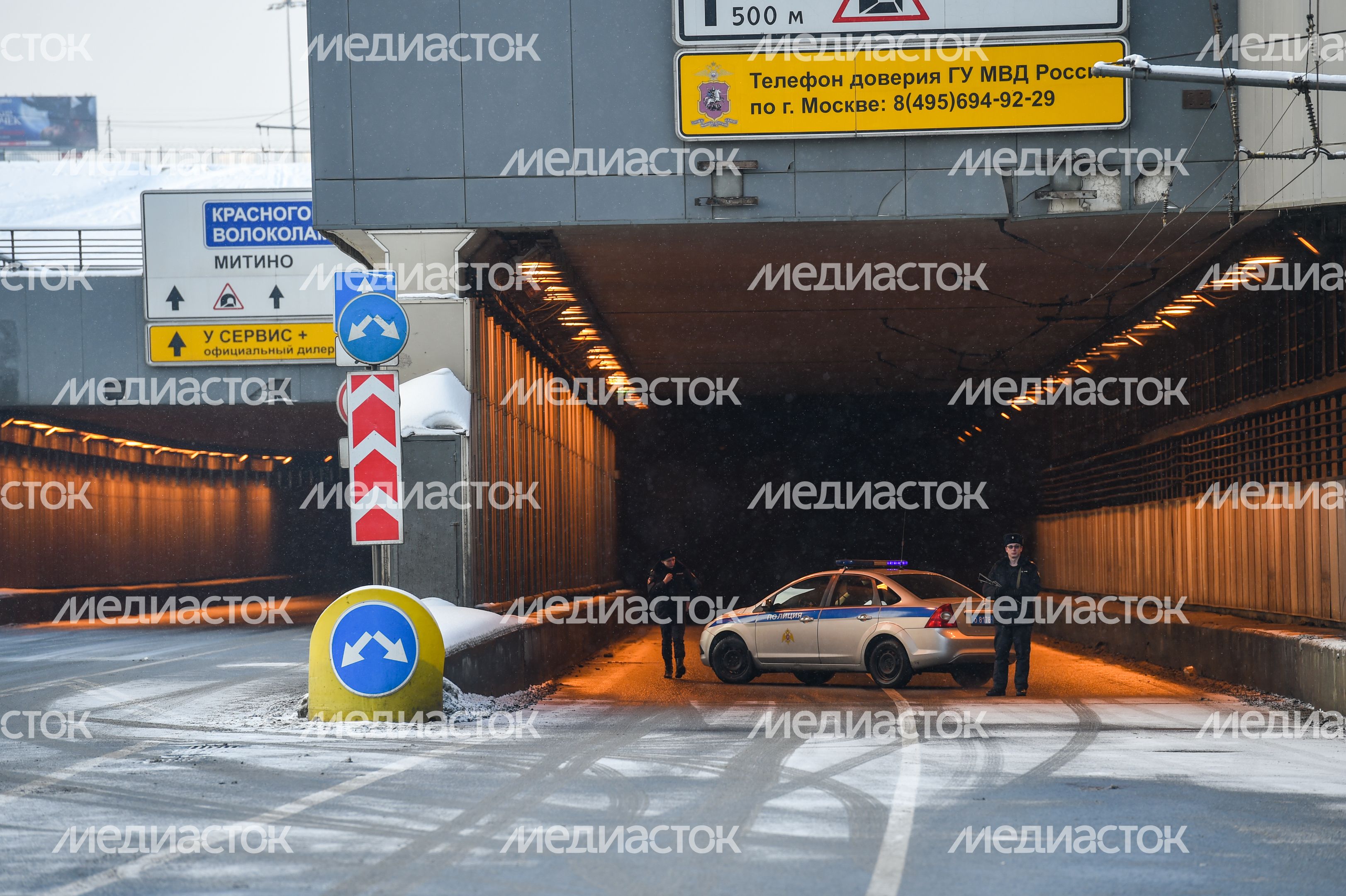 Тушинский тоннель затопило в Москве Тушинский тоннель затопило в Москве