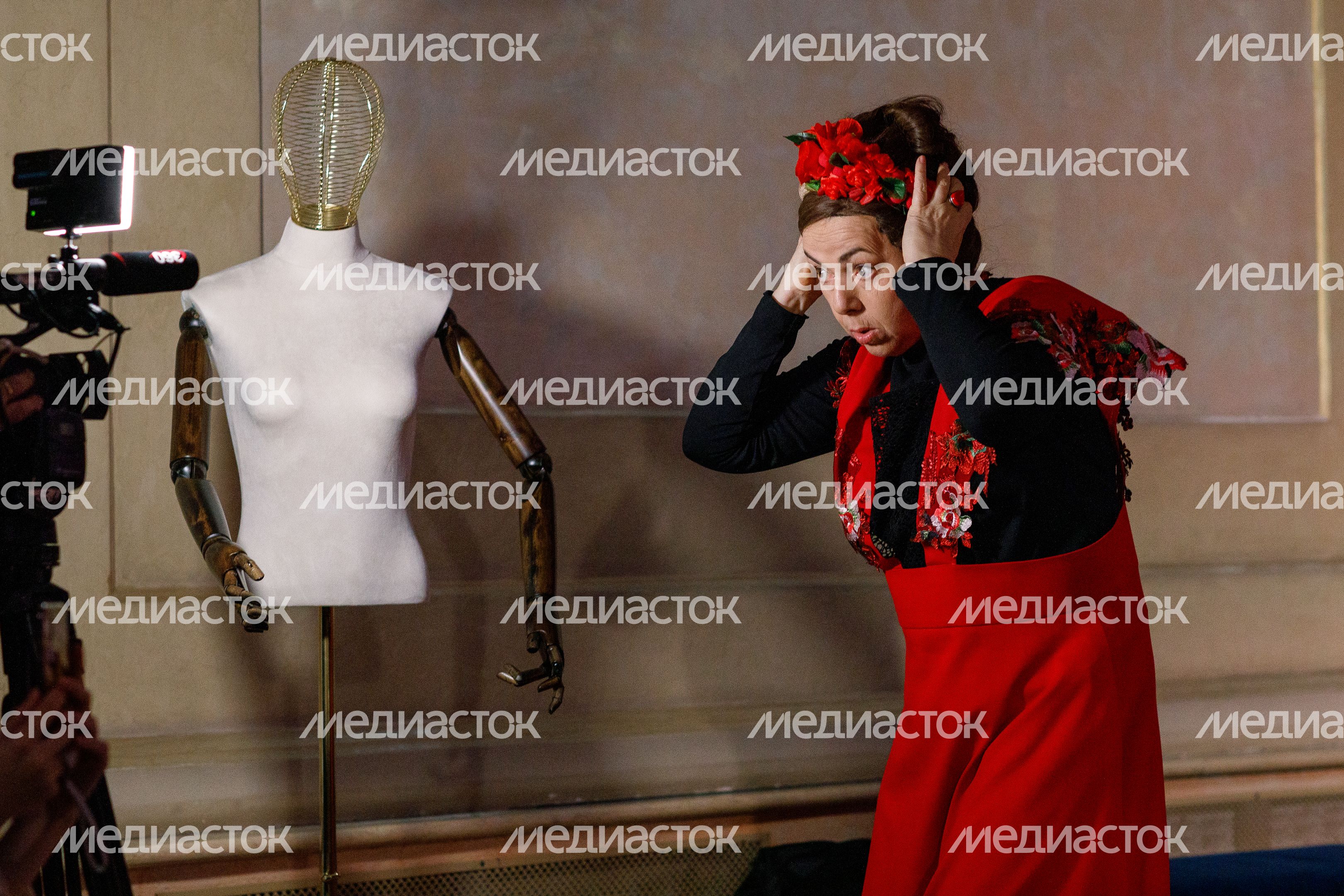 Москва. МГТ «Семейная картина»