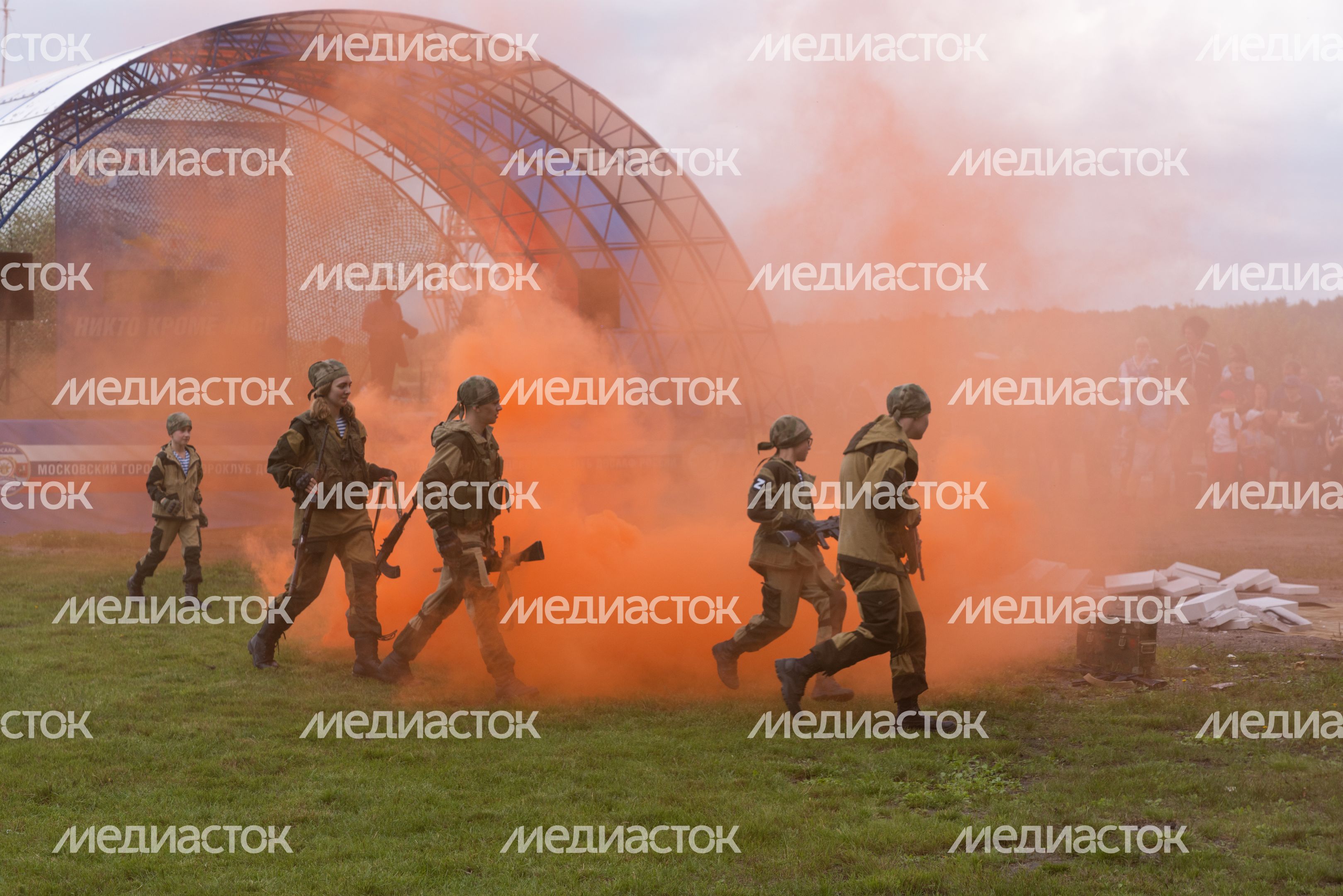 Чехов. День ВДВ на аэродроме ДОСААФ