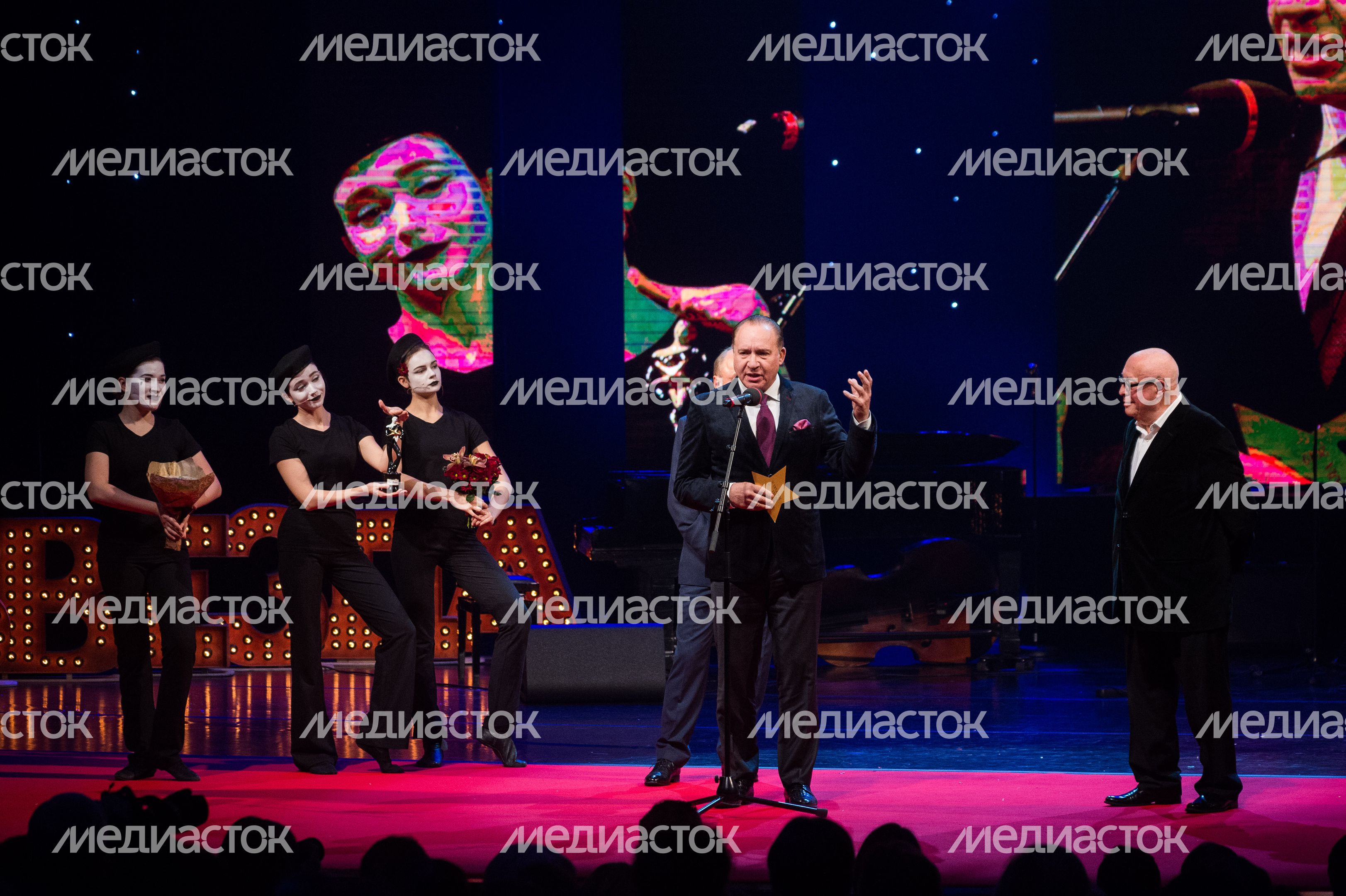 Церемония вручения премии «Звезда Театрала» в театре имени Вахтангова в Москве