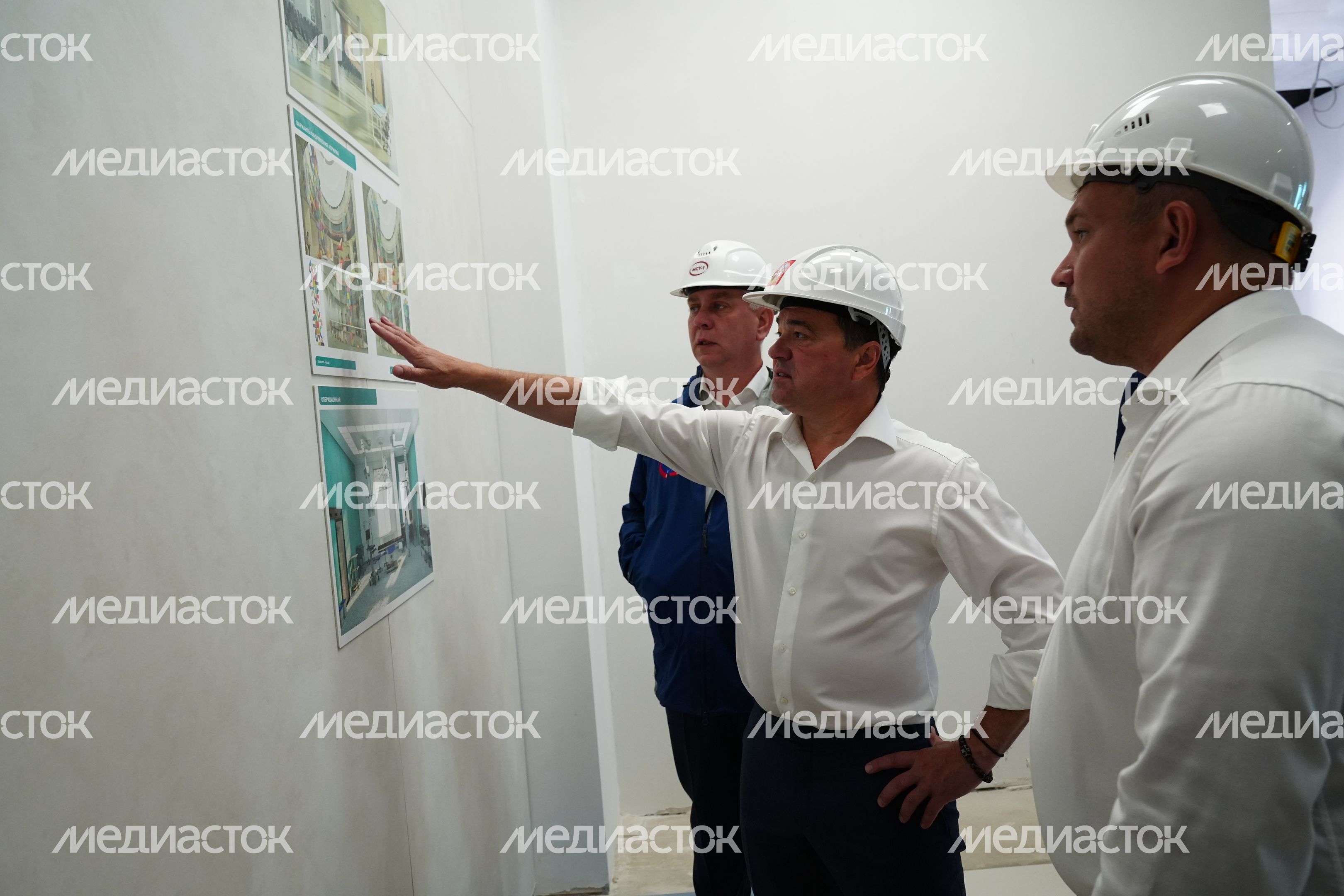 Проверка хода строительства детской областной больницы в Красногорске Губернатором Подмосковья