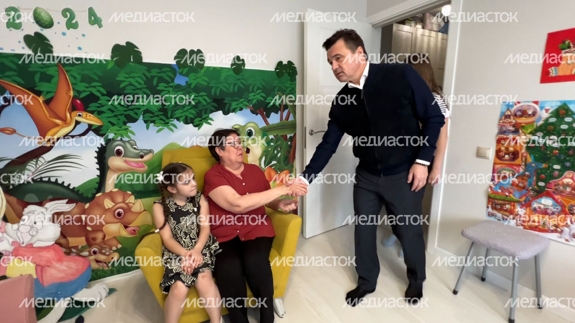 Губернатор навестил семью погибшего во время теракта в «Крокус Сити Холле»