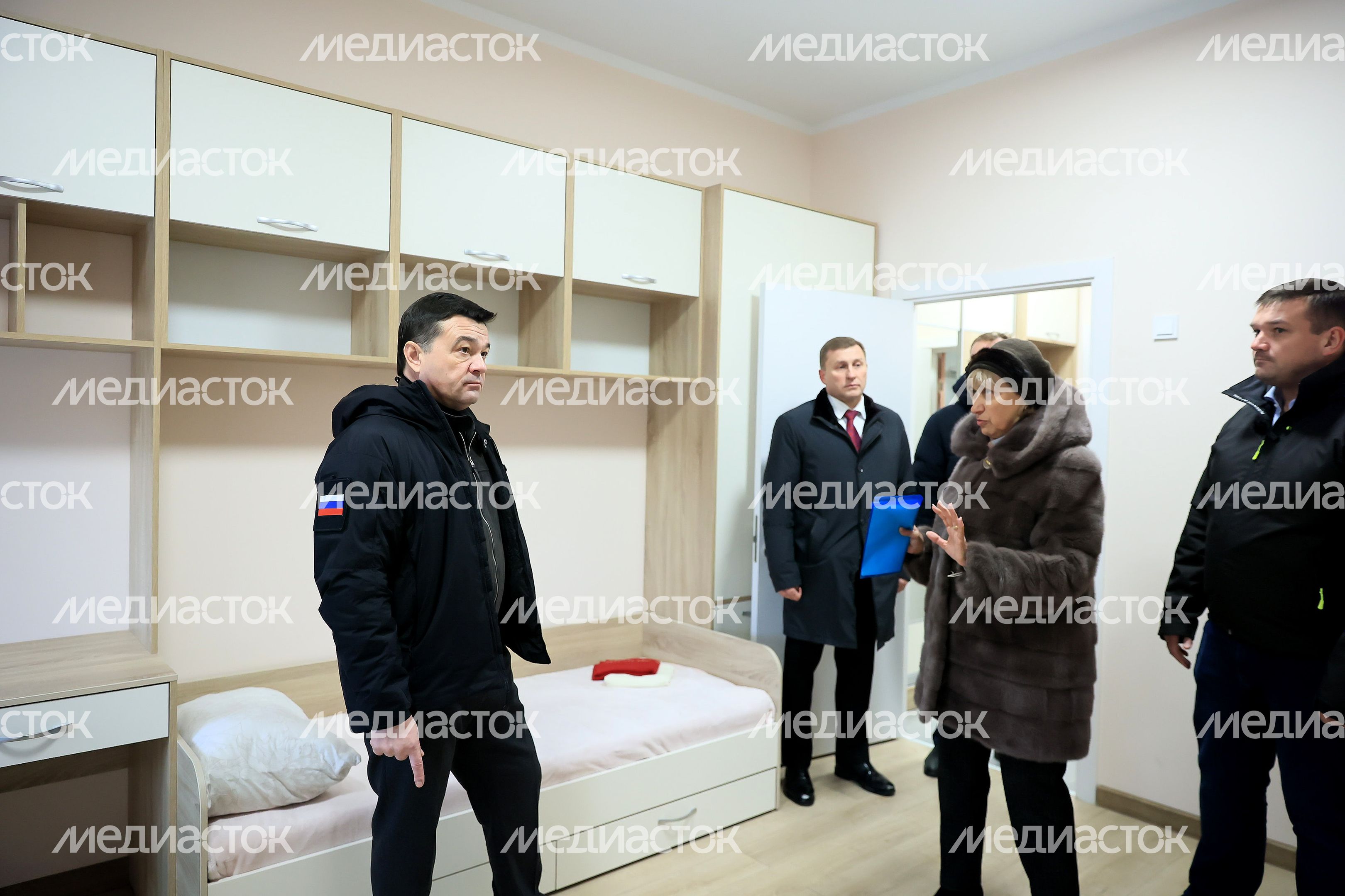 Проверка хода работ в будущем кампусе для проживания и детском технопарке на базе Физтех-лицея им. П.Л. Капицы Губернатором Подмосковья