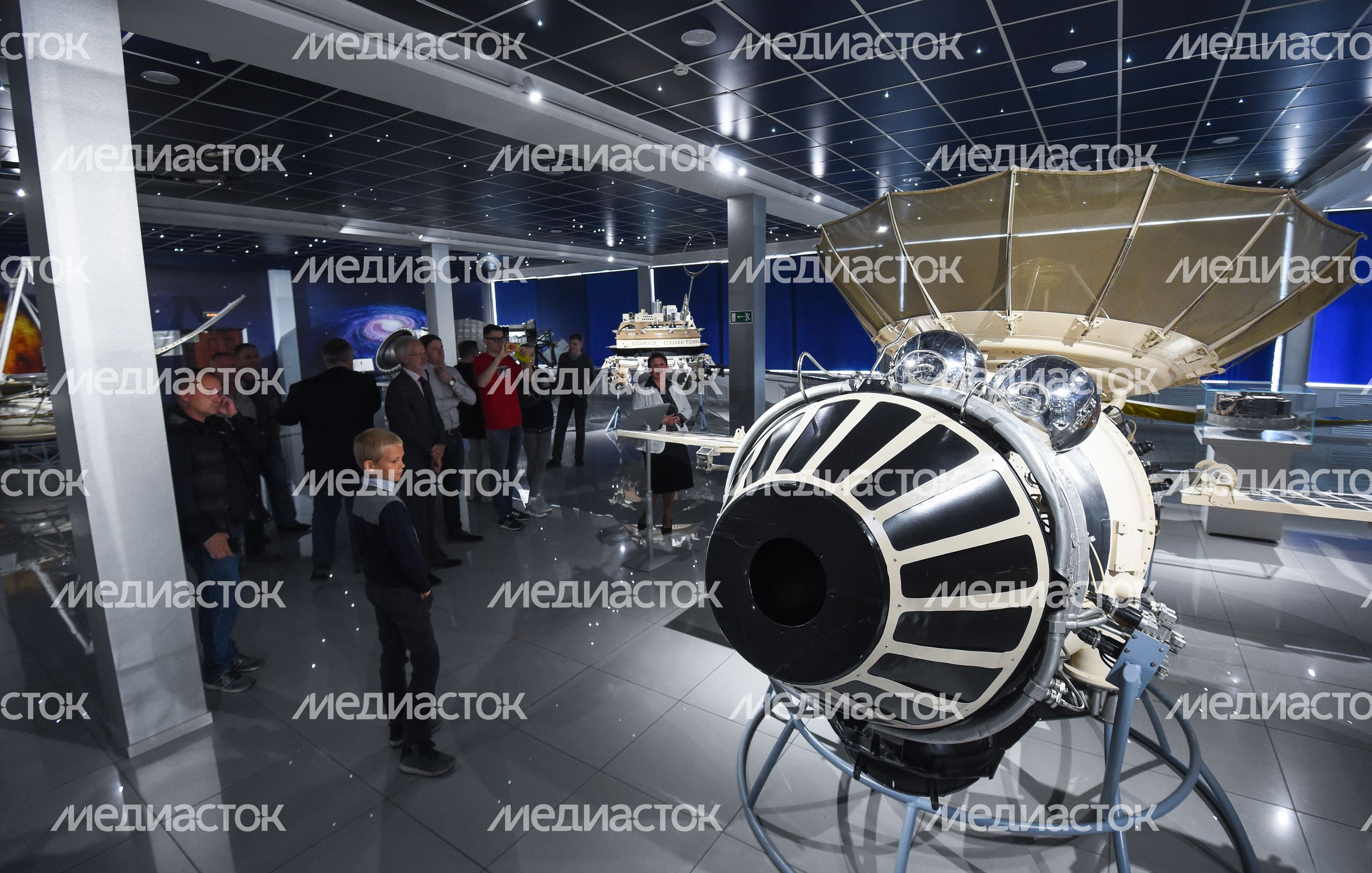 Презентация транспортных карт с героями мультфильма «Белка и Стрелка»
