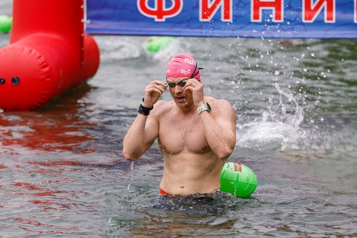 Заплыв на открытой воде Swimcup на Кореневском карьере в Люберцах