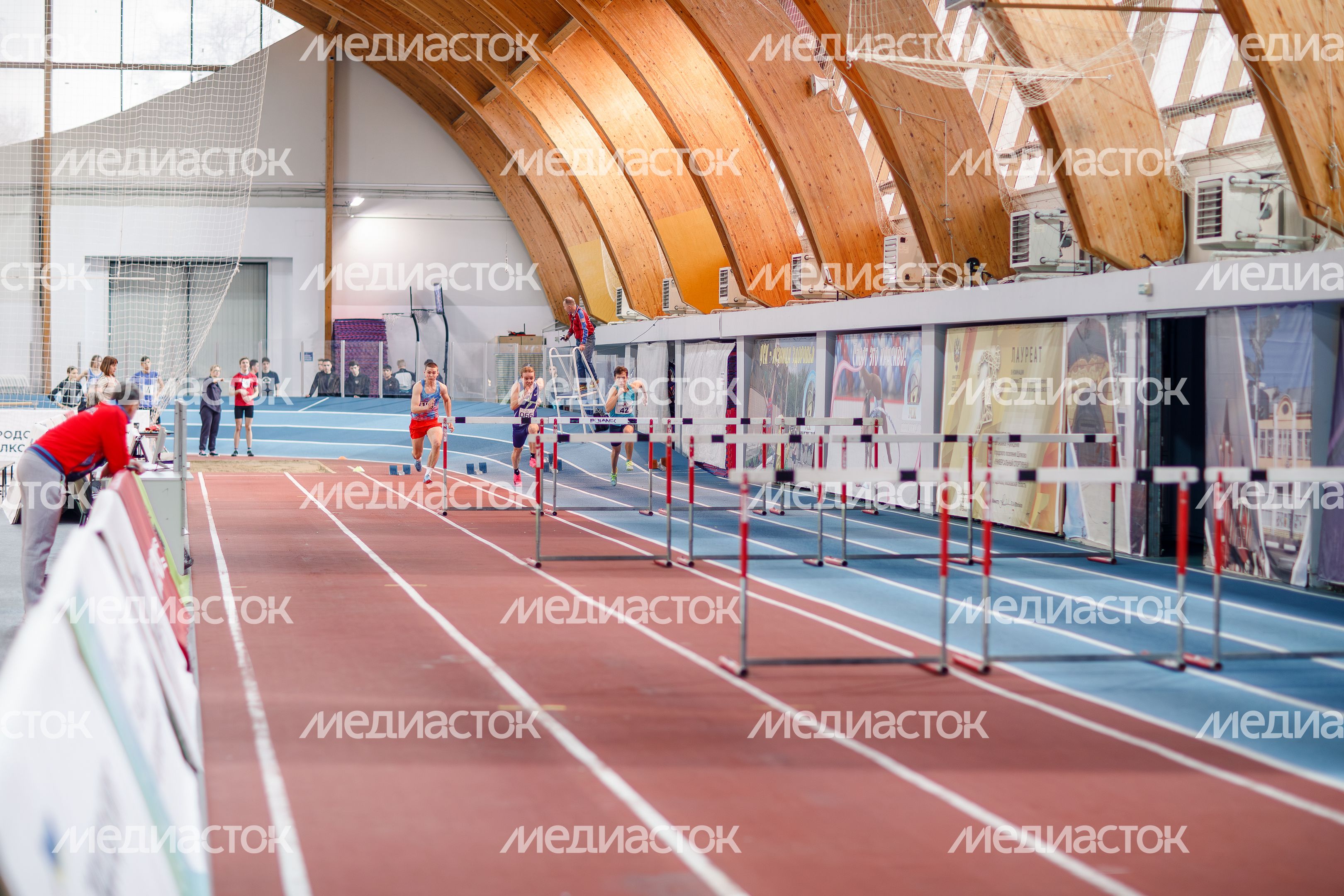 Спортивное соревнование Московской области по легкой атлетике в помещении в Щелково Спортивное соревнование Московской области по легкой атлетике в помещении в Щелково