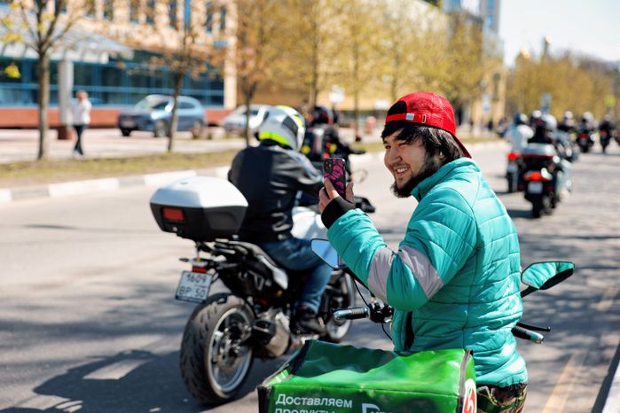 Открытие мотосезона в Одинцовском округе: мотоциклы на дороге