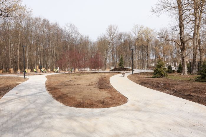 В Щелково продолжается благоустройство Центрального парка