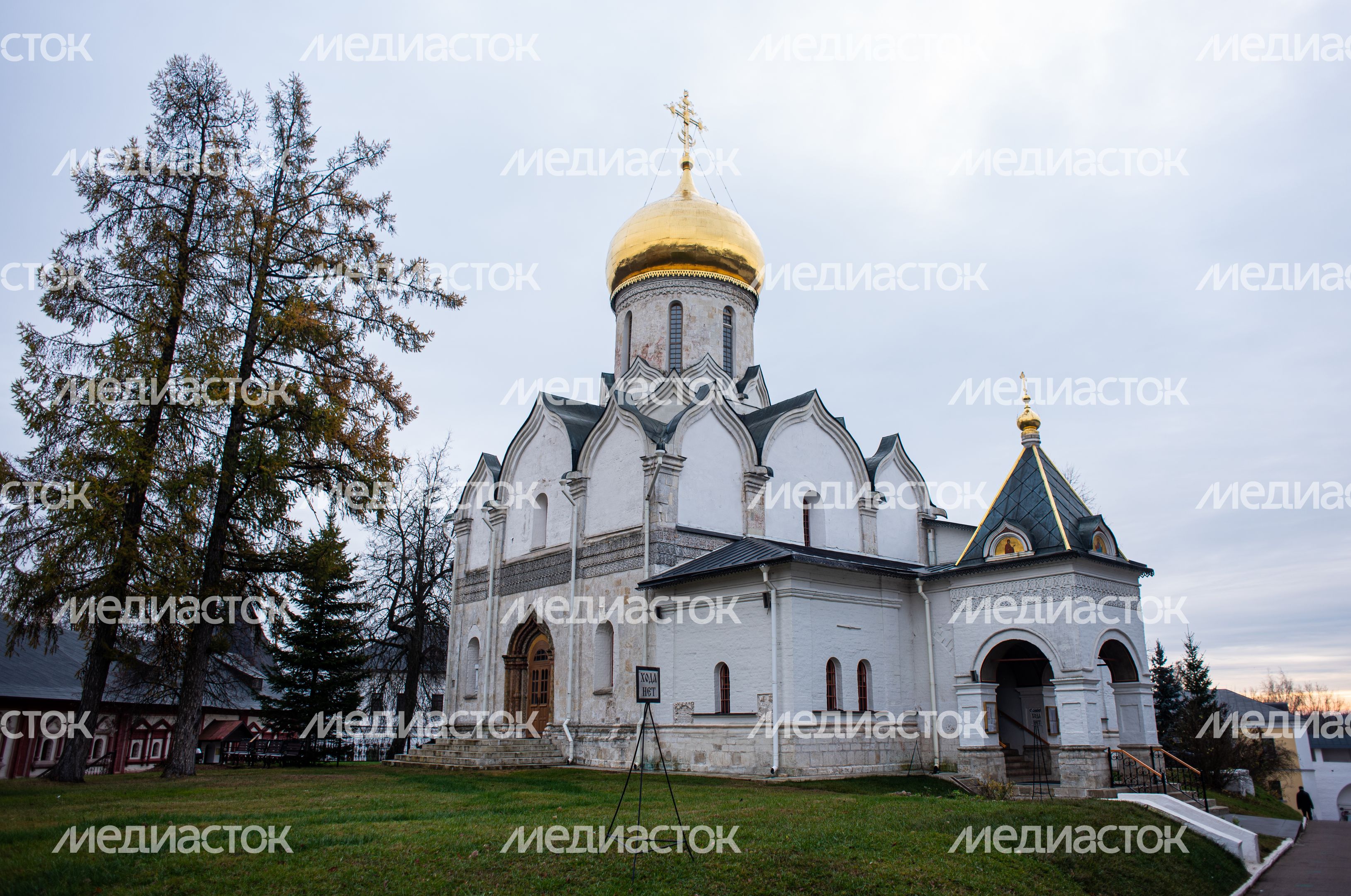 Осенние виды Саввино-Сторожевского Монастыря
